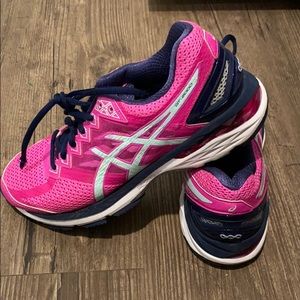 ASICS GT-2000 IGS Fluid Ride dynamic duomax sole